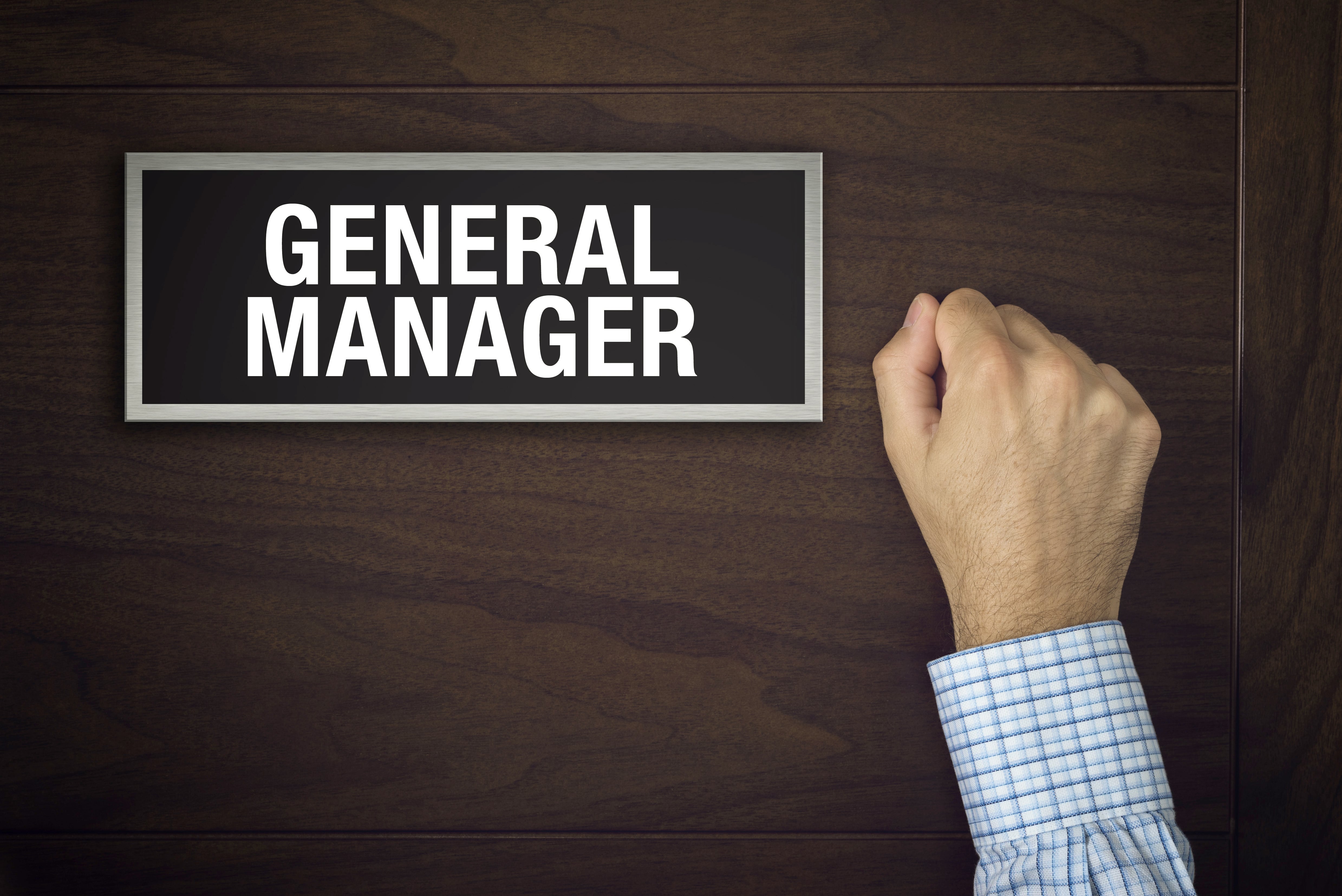 Become a Restaurant General Manager